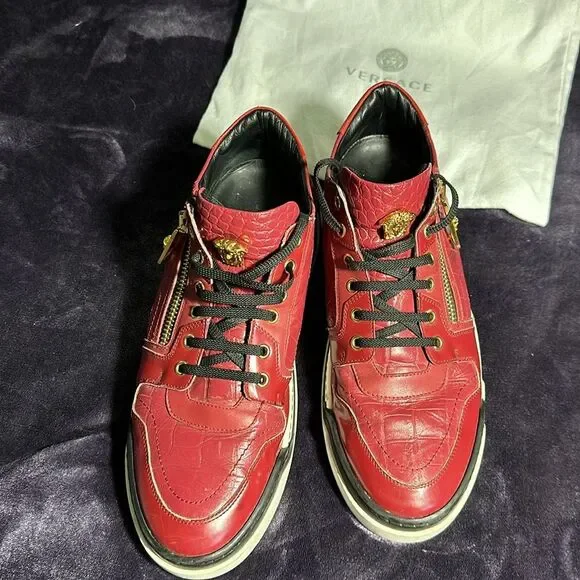 VERSACE Red Leather Low Trainers with Gold Medusa US Men’s Size 10 / EU… - Picture 14 of 16